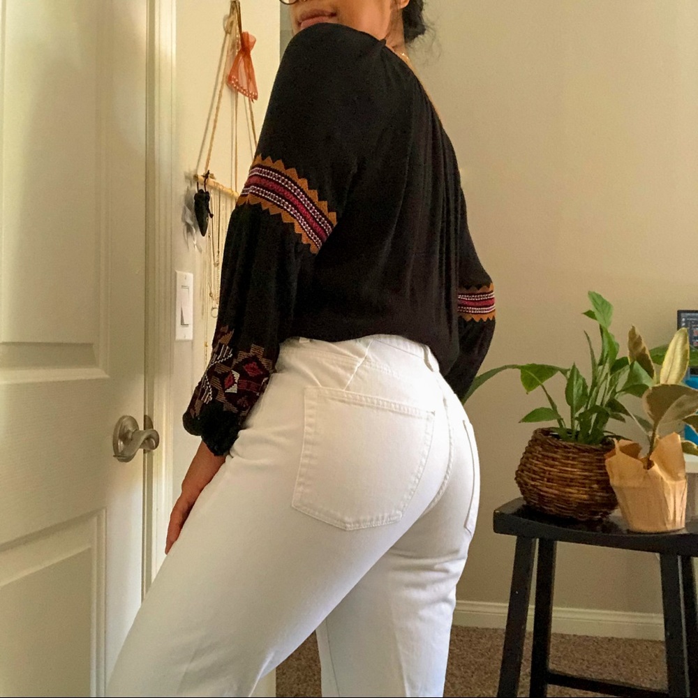 Black Flowy Blouse + Topshop Highwaisted Mom Jeans